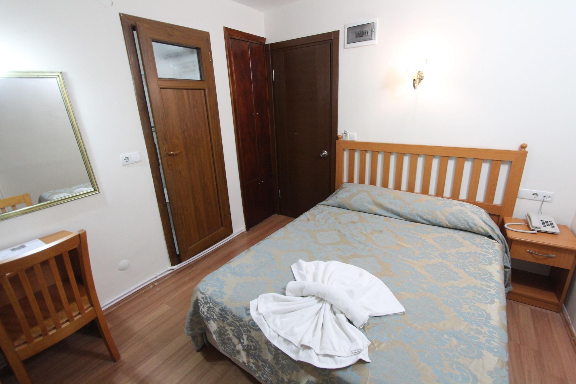 Hotel Ave Maria セルチュク エクステリア 写真