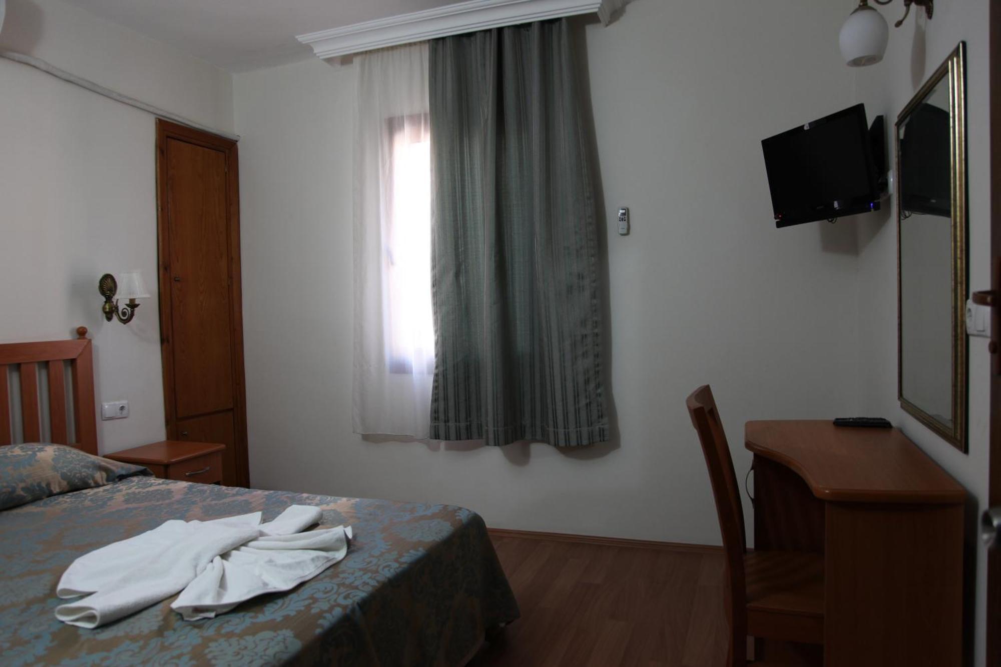 Hotel Ave Maria セルチュク 部屋 写真